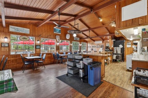 Купить коммерческую недвижимость в Лейк-Панасоффки, Флорида 331.48м2, № 2140073 - фото 14