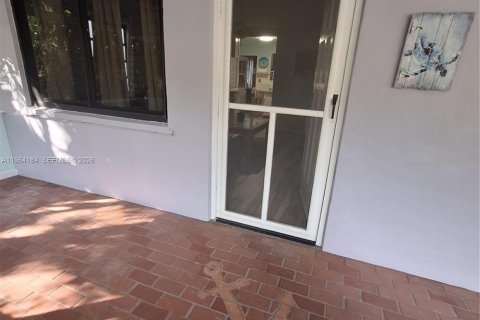 House in Key Largo, Florida 3 bedrooms, 108.7 sq.m. № 2026087 - photo 8