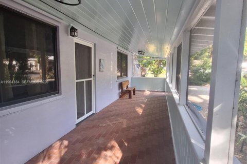 House in Key Largo, Florida 3 bedrooms, 108.7 sq.m. № 2026087 - photo 7