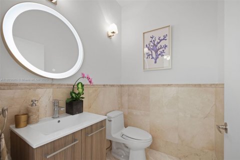 Купить кондоминиум в Майами-Бич, Флорида 1 спальня, 89.74м2, № 1958336 - фото 18