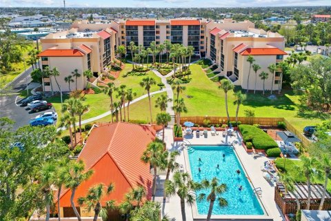Condominio en venta en Port Charlotte, Florida, 2 dormitorios, 72.74 m2 № 1718335 - foto 29