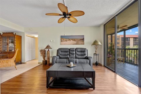 Condominio en venta en Port Charlotte, Florida, 2 dormitorios, 72.74 m2 № 1718335 - foto 9