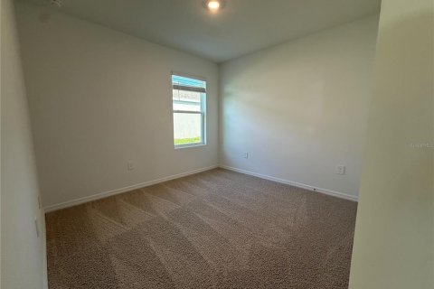 Villa ou maison à louer à San Antonio, Floride: 4 chambres, 169.83 m2 № 2426850 - photo 5