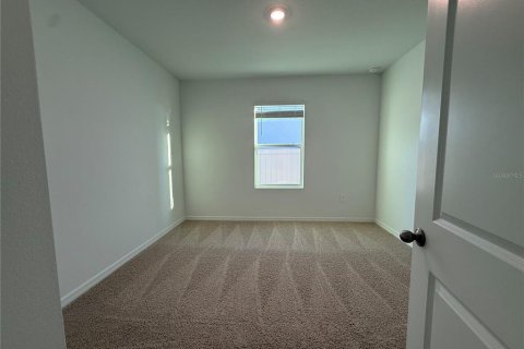 Villa ou maison à louer à San Antonio, Floride: 4 chambres, 169.83 m2 № 2426850 - photo 8