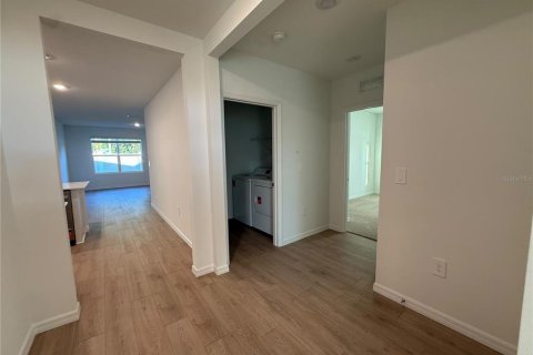 Villa ou maison à louer à San Antonio, Floride: 4 chambres, 169.83 m2 № 2426850 - photo 6