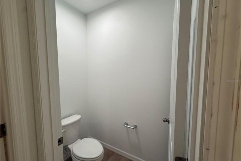 Villa ou maison à louer à San Antonio, Floride: 4 chambres, 169.83 m2 № 2426850 - photo 24