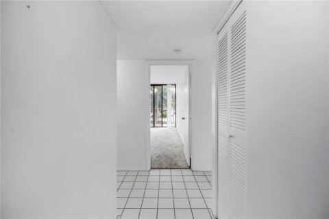 Condominio en venta en Clearwater, Florida, 1 dormitorio, 67.35 m2 № 1803690 - foto 7