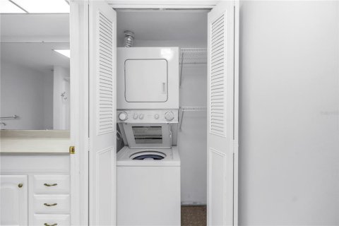 Condominio en venta en Clearwater, Florida, 1 dormitorio, 67.35 m2 № 1803690 - foto 5