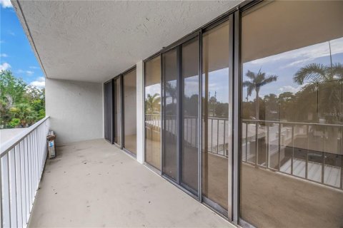 Condominio en venta en Clearwater, Florida, 1 dormitorio, 67.35 m2 № 1803690 - foto 20