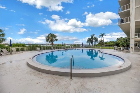 Condominio en venta en Clearwater, Florida, 1 dormitorio, 67.35 m2 № 1803690 - foto 23