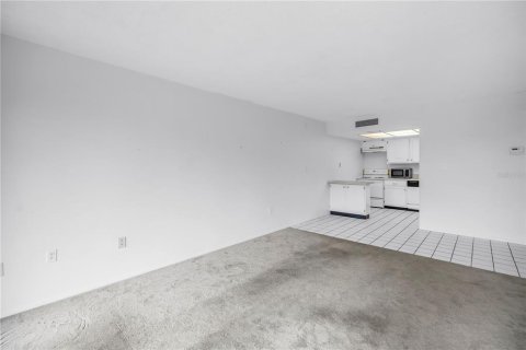 Condominio en venta en Clearwater, Florida, 1 dormitorio, 67.35 m2 № 1803690 - foto 16