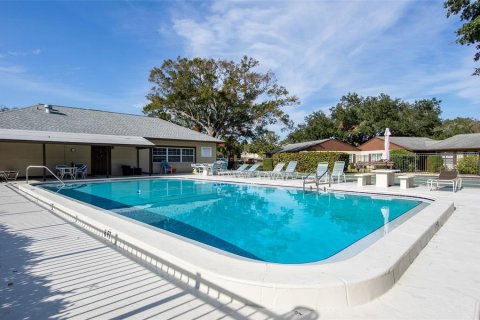 Condo in Clearwater, Florida, 1 bedroom  № 1517269 - photo 17