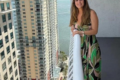 Condominio en alquiler en Miami, Florida, 1 dormitorio, 76.64 m2 № 1923546 - foto 21