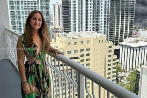 Condominio en alquiler en Miami, Florida, 1 dormitorio, 76.64 m2 № 1923546 - foto 20