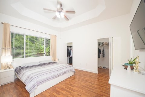 Купить виллу или дом в Хомстед, Флорида 4 спальни, 178.47м2, № 1962890 - фото 9