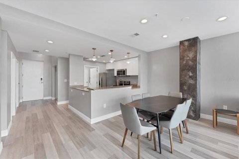 Copropriété à louer à Orlando, Floride: 2 chambres, 117.8 m2 № 2380576 - photo 13