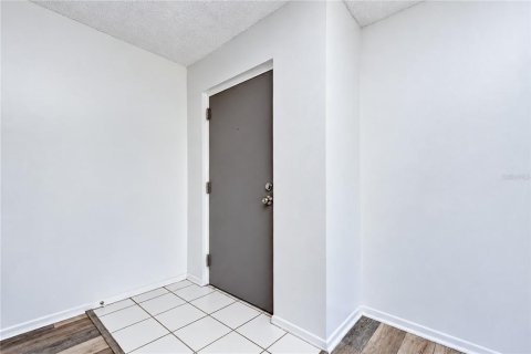 Copropriété à louer à Saint Petersburg, Floride: 2 chambres, 89.65 m2 № 2423794 - photo 6