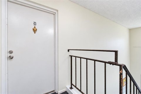 Copropriété à louer à Saint Petersburg, Floride: 2 chambres, 89.65 m2 № 2423794 - photo 5