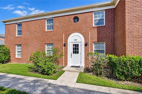 Copropriété à louer à Saint Petersburg, Floride: 2 chambres, 89.65 m2 № 2423794 - photo 2