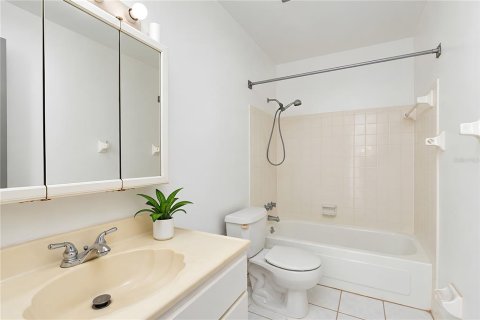 Copropriété à louer à Saint Petersburg, Floride: 2 chambres, 89.65 m2 № 2423794 - photo 18
