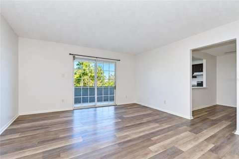 Copropriété à louer à Saint Petersburg, Floride: 2 chambres, 89.65 m2 № 2423794 - photo 10