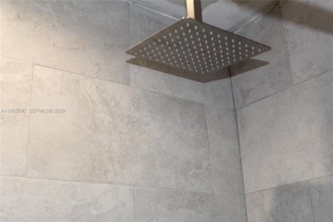 House in Cutler Bay, Florida 3 bedrooms, 132.2 sq.m. № 2045903 - photo 10