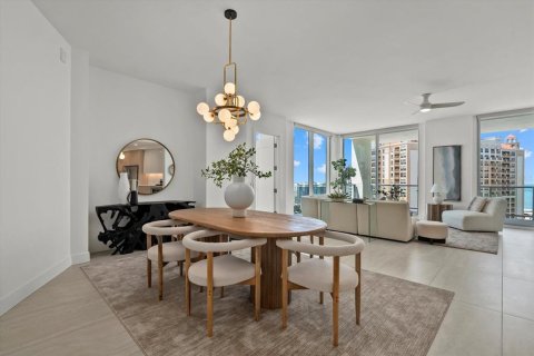 Condo in Sarasota, Florida, 2 bedrooms  № 1847290 - photo 7