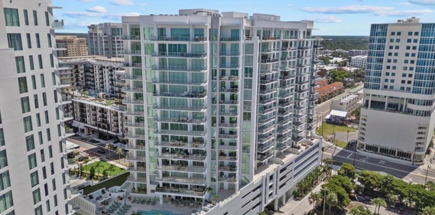 Condo in Sarasota, Florida, 2 bedrooms  № 1847290