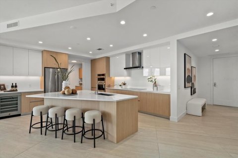 Condo in Sarasota, Florida, 2 bedrooms  № 1847290 - photo 5