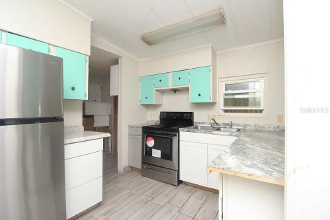 Снять в аренду квартиру в Уинтер-Хейвен, Флорида 5 комнат, 94.02м2, № 1750937 - фото 5