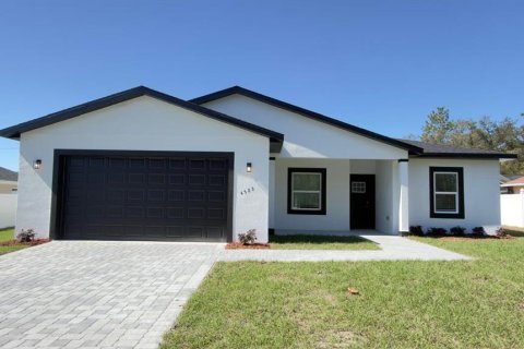 Casa en Ocala, Florida 4 dormitorios, 181.07 m2 № 2106163