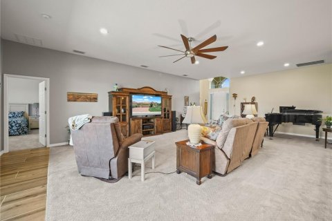 Casa en venta en Winter Haven, Florida, 3 dormitorios, 202.06 m2 № 1911838 - foto 10
