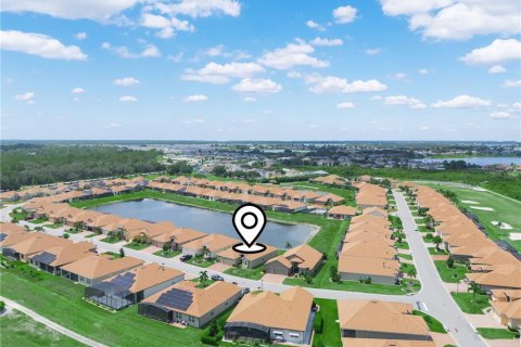 Casa en venta en Winter Haven, Florida, 3 dormitorios, 202.06 m2 № 1911838 - foto 4
