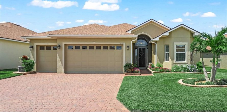 Villa ou maison à Winter Haven, Floride 3 chambres, 202.06 m2 № 1911838