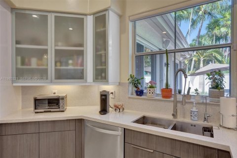 Villa ou maison à louer à Hollywood, Floride: 3 chambres, 165.74 m2 № 2046467 - photo 10