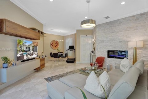 Villa ou maison à louer à Hollywood, Floride: 3 chambres, 165.74 m2 № 2046467 - photo 4