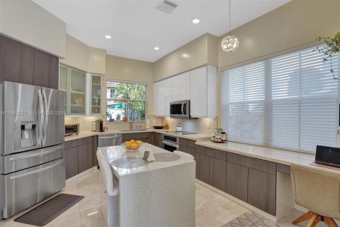 Villa ou maison à louer à Hollywood, Floride: 3 chambres, 165.74 m2 № 2046467 - photo 5