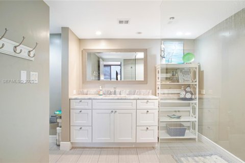 Condominio en venta en Aventura, Florida, 4 dormitorios, 282.79 m2 № 1986078 - foto 17