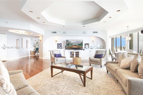 Condominio en venta en Aventura, Florida, 4 dormitorios, 282.79 m2 № 1986078 - foto 10