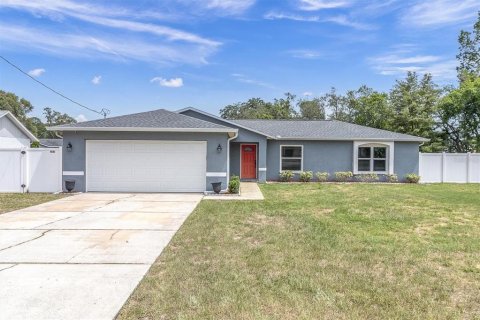 Villa ou maison à Spring Hill, Floride 4 chambres, 163.69 m2 № 2114214