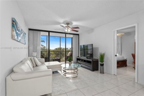 Copropriété à vendre à Aventura, Floride: 2 chambres, 107.49 m2 № 2153212 - photo 8