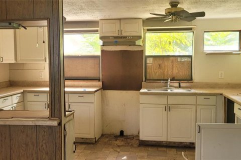 Villa ou maison à vendre à Lady Lake, Floride: 3 chambres, 161.28 m2 № 1629858 - photo 12