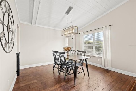 House in Longwood, Florida 4 bedrooms, 205.41 sq.m. № 2119271 - photo 11