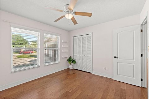 House in Longwood, Florida 4 bedrooms, 205.41 sq.m. № 2119271 - photo 20