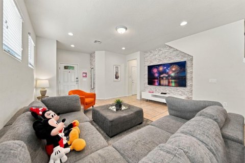 Villa ou maison à vendre à Kissimmee, Floride: 5 chambres, 243.59 m2 № 2414641 - photo 7