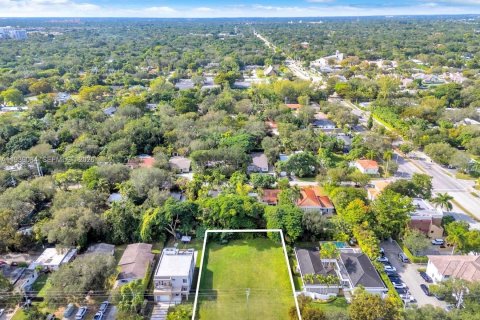 Land in South Miami, Florida № 2088579 - photo 10