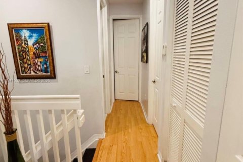 Adosado en venta en Homestead, Florida, 4 dormitorios, 143.44 m2 № 1998774 - foto 17