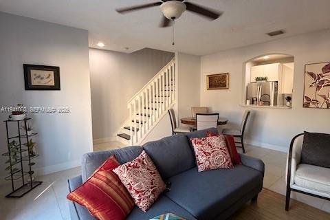 Adosado en venta en Homestead, Florida, 4 dormitorios, 143.44 m2 № 1998774 - foto 6