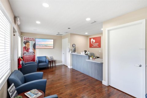 Immobilier commercial à vendre à DeLand, Floride: 165.92 m2 № 2131052 - photo 12