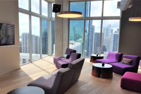 Condo in Miami, Florida, 1 bedroom  № 2021731 - photo 21